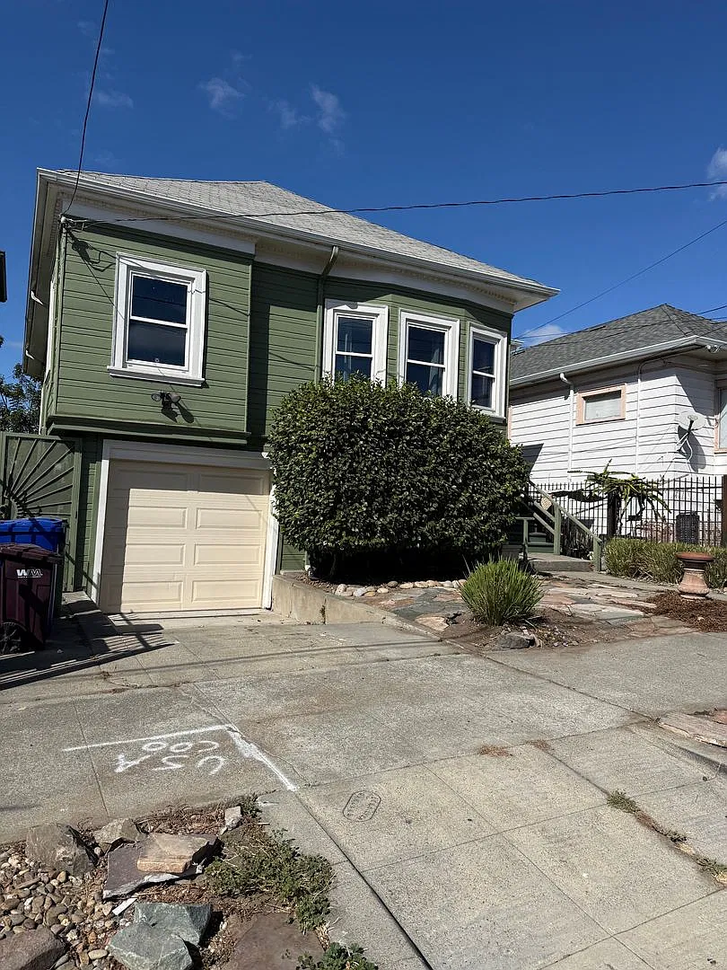 Charming Craftsman Home — Photo 2
