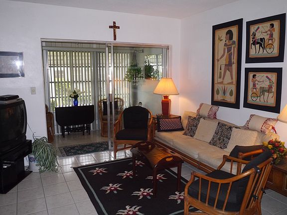 2nd image of 2111 NE 42nd Ct APT 105W