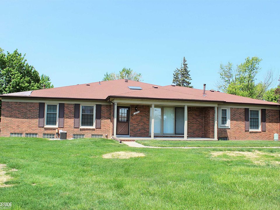 1st image of 14858 Village Ct