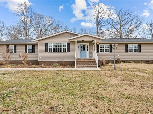 2507 Fairview Farm Rd, Asheboro, NC 27205