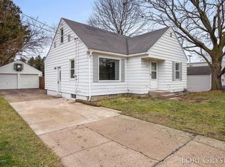 1215 Edmonton St NE, Grand Rapids, MI