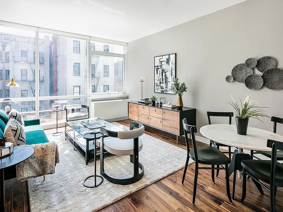 1st image of 507 W 28th St APT 33K