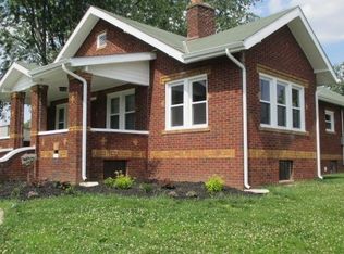 1518 N Ewing St, Seymour, IN 47274