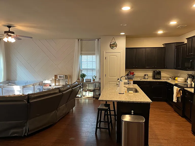 140 Putters Dr — Photo 6