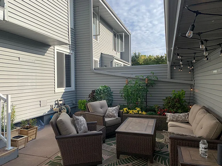 2654 Mackubin St — Photo 7