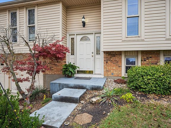 3rd image of 1134 Hickorylake Dr