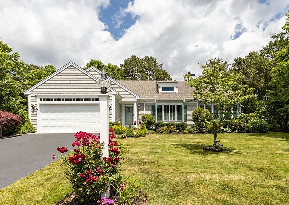 2nd image of 58 Dovetail Ln