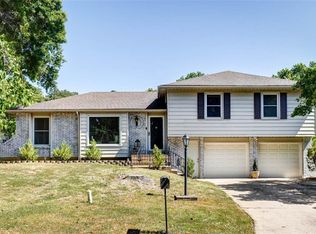 3625 N Walnut St, Kansas City, MO 64116
