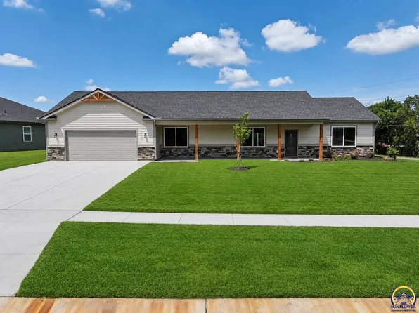 7600 SW 24th Ter, Topeka, KS 66614