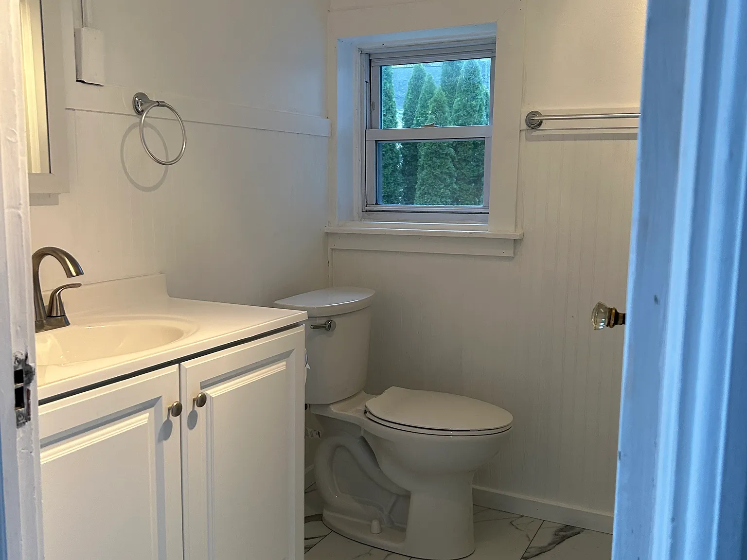 2 bed, 950 sqft, $1,800 — Photo 3