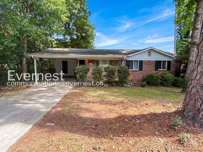 3227 Hobart Dr NW — Photo 2