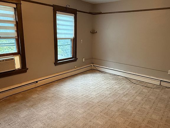4th image of 312 N Titus Ave Unit 4