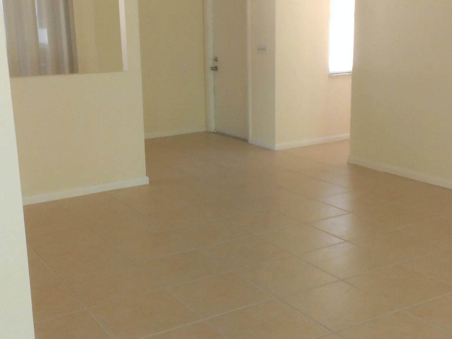 2 bed, 1234 sqft, $2,150 — Photo 3