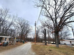 13620 State Rd E, De Soto, MO 63020