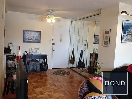 Rented by Bond New York | media 2