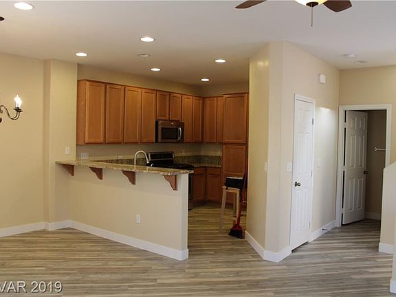4th image of 9125 White Rock Peak St