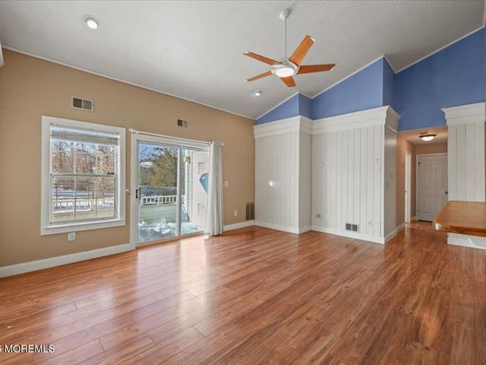 4 Gait Court, Tinton Falls, NJ 07753