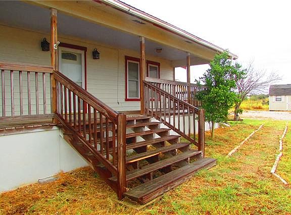 2nd image of 2050 County Road 432