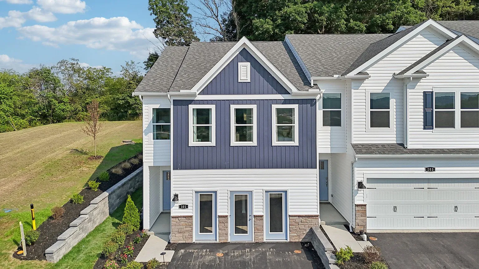 130 River Ridge Dr photo 1