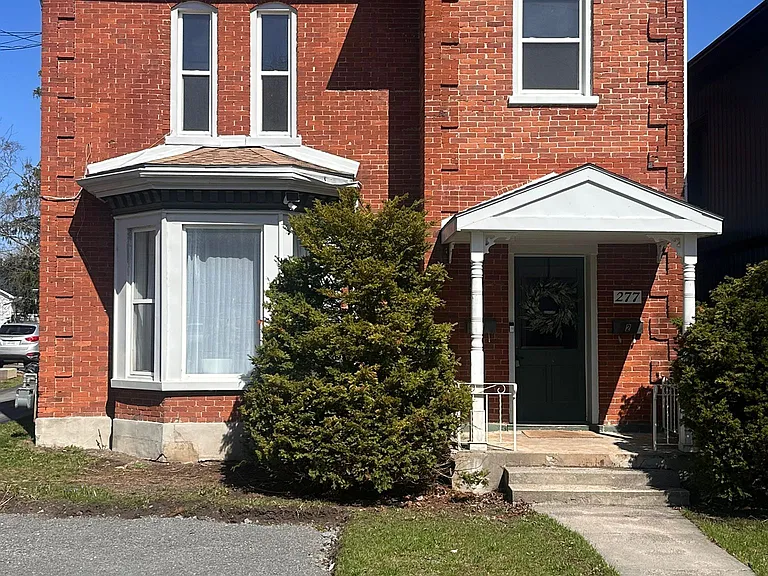 277 William St — Photo 1