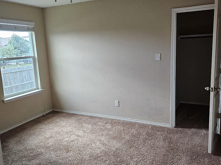 6935 Quantum Loop — Photo 10
