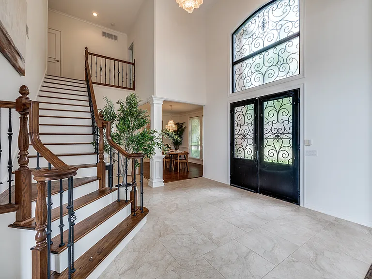 4605 Adrian Way — Photo 6