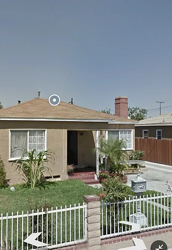 905 E Elm St Photo 1