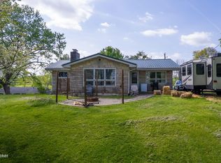 1707 Hilltop Dr, Carrollton, KY 41008