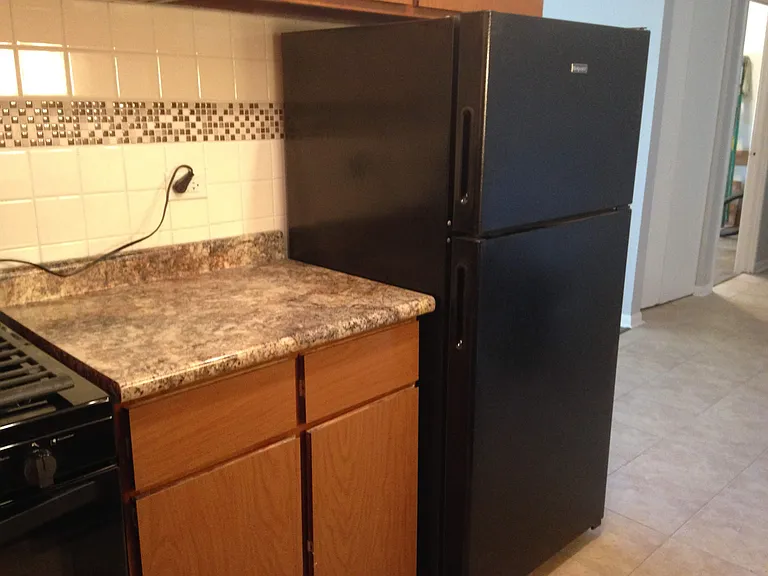 64 E Fullerton Ave #B — Photo 3