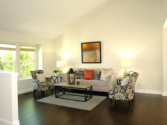 3rd image of 204 Oxford Way