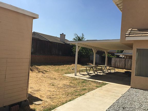 4th image of 8375 Buena Vista Dr