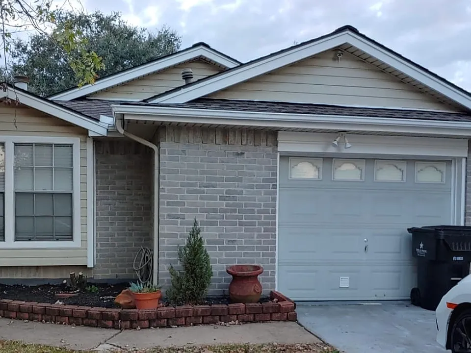 1819 Bugle Run Dr