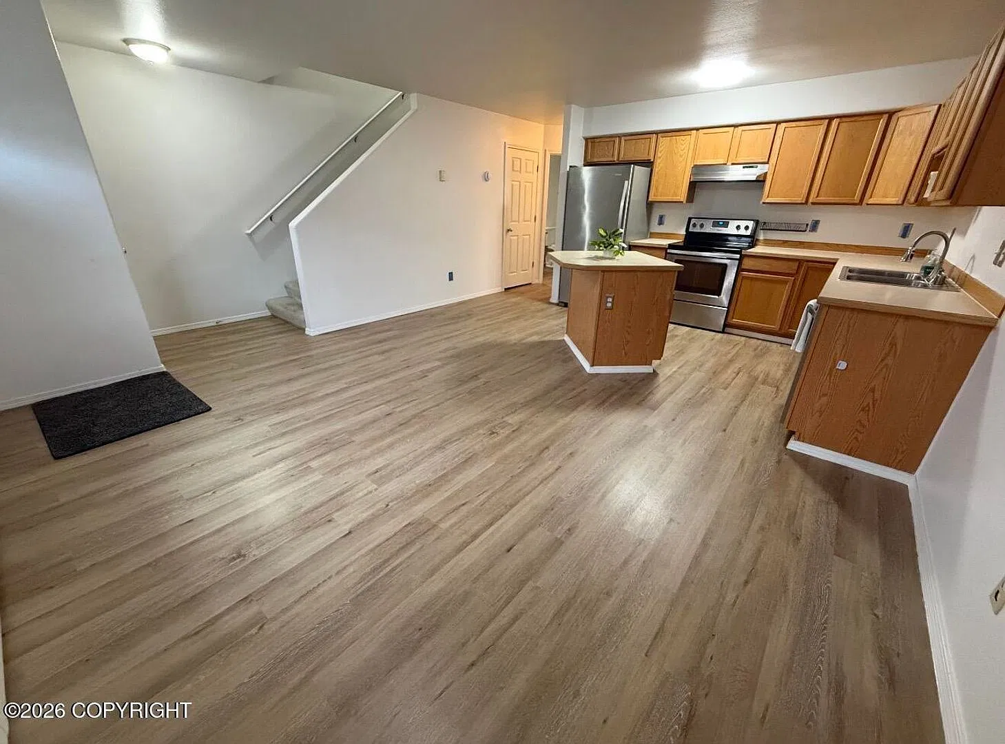 7472 Meadow St — Photo 2