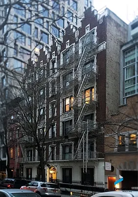 Rented by FirstService Realty (legacy) | media 27