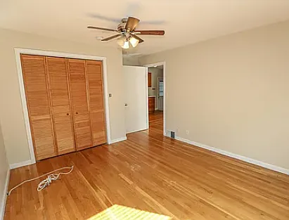 320 Manning St — Photo 8