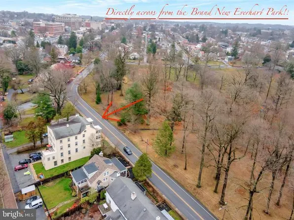 605 W Miner St APT 1E, West Chester, PA 19382