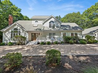 45 Woodland Dr, Southampton, NY 11968