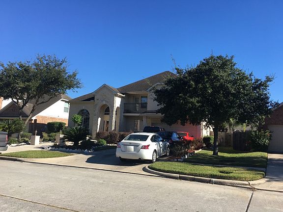 3rd image of 13007 Coopers Hawk Dr