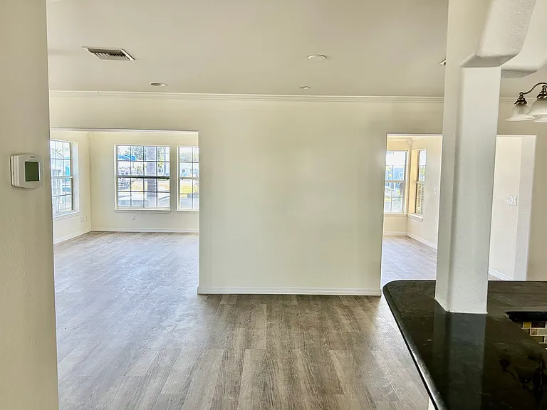 13802 Coco Ave — Photo 10