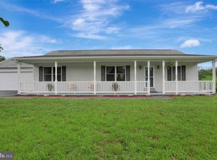 606 Depot Mills Dr, Gerrardstown, WV 25420