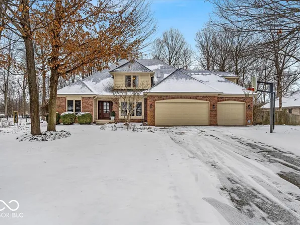 4027 S Village Row, New Palestine, IN 46163