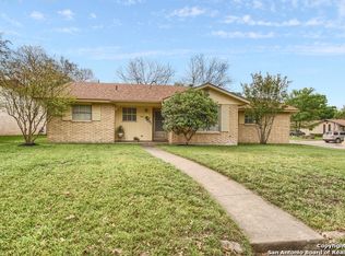 5402 Cinderella St, Kirby, TX 78219