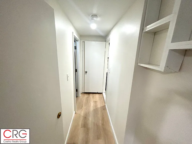 33 Shute St #1 — Photo 10