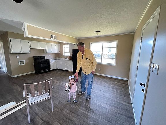 3rd image of 2675 Shady Grove Dr