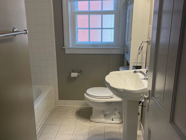 3030 Louisa Ave — Photo 6