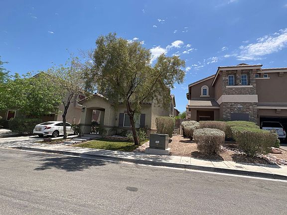 3rd image of 1337 Robbers Roost Ave