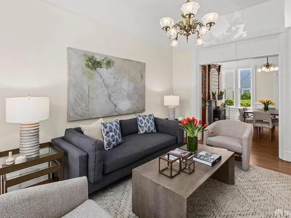 2207 Broderick St, San Francisco, CA 94115