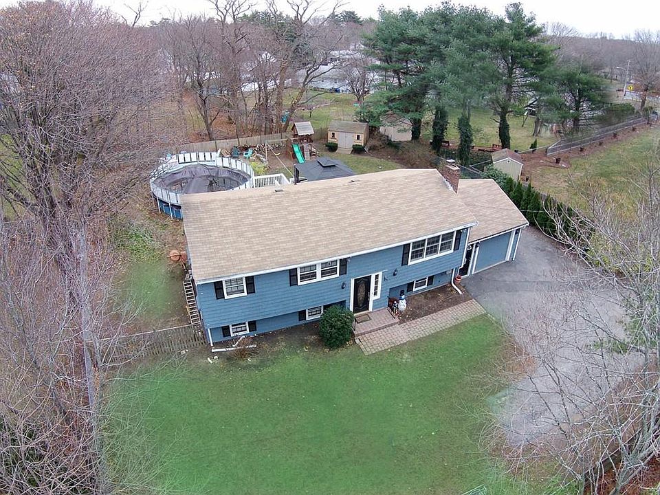 1st image of 156 Oak St