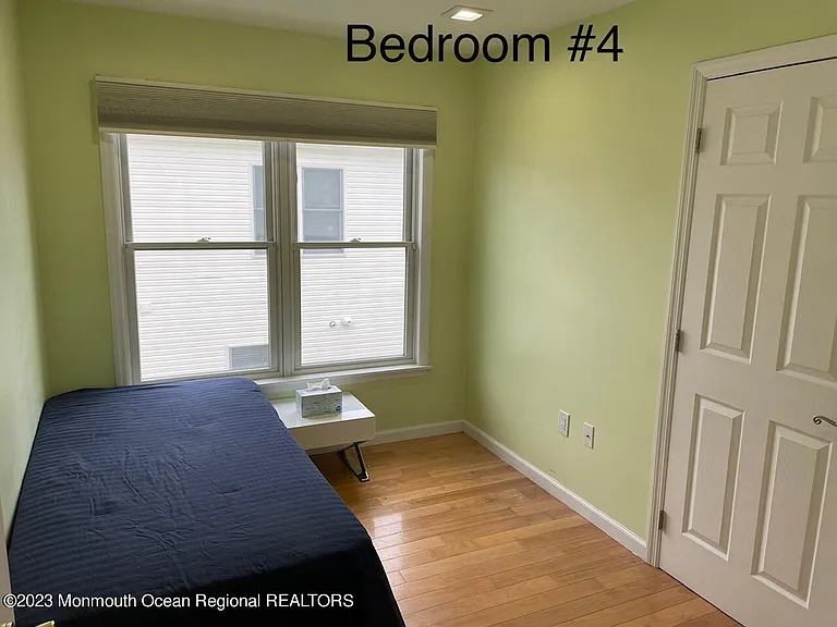 110 Poplar Ave — Photo 23