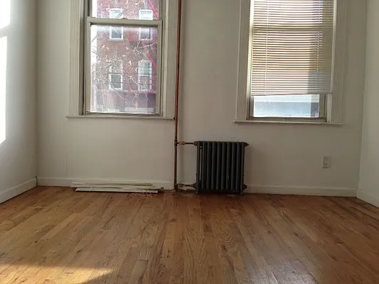 Rented by David Francis New York LLC | media 52